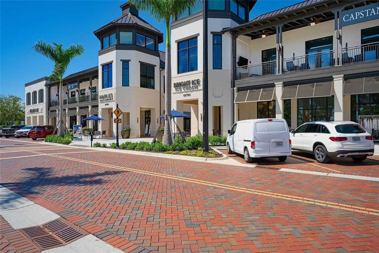 105 Jacaranda Boulevard, FL