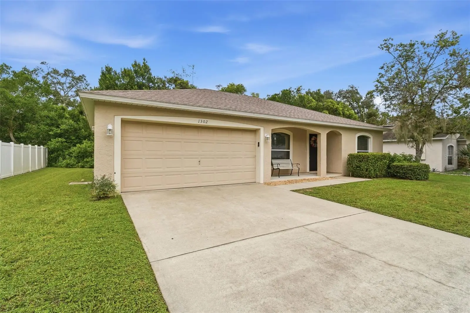 1302 Benton Lake Drive, FL