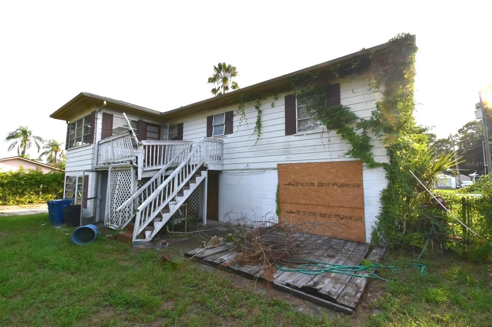 613 Chestnut Street, FL