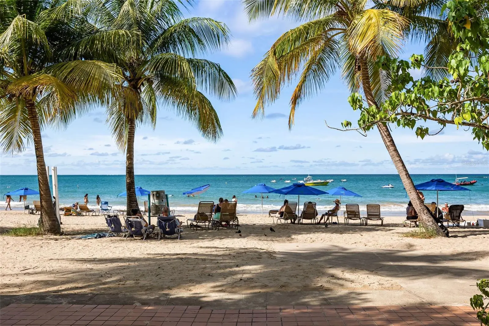 6165 Isla Verde Ave., PR