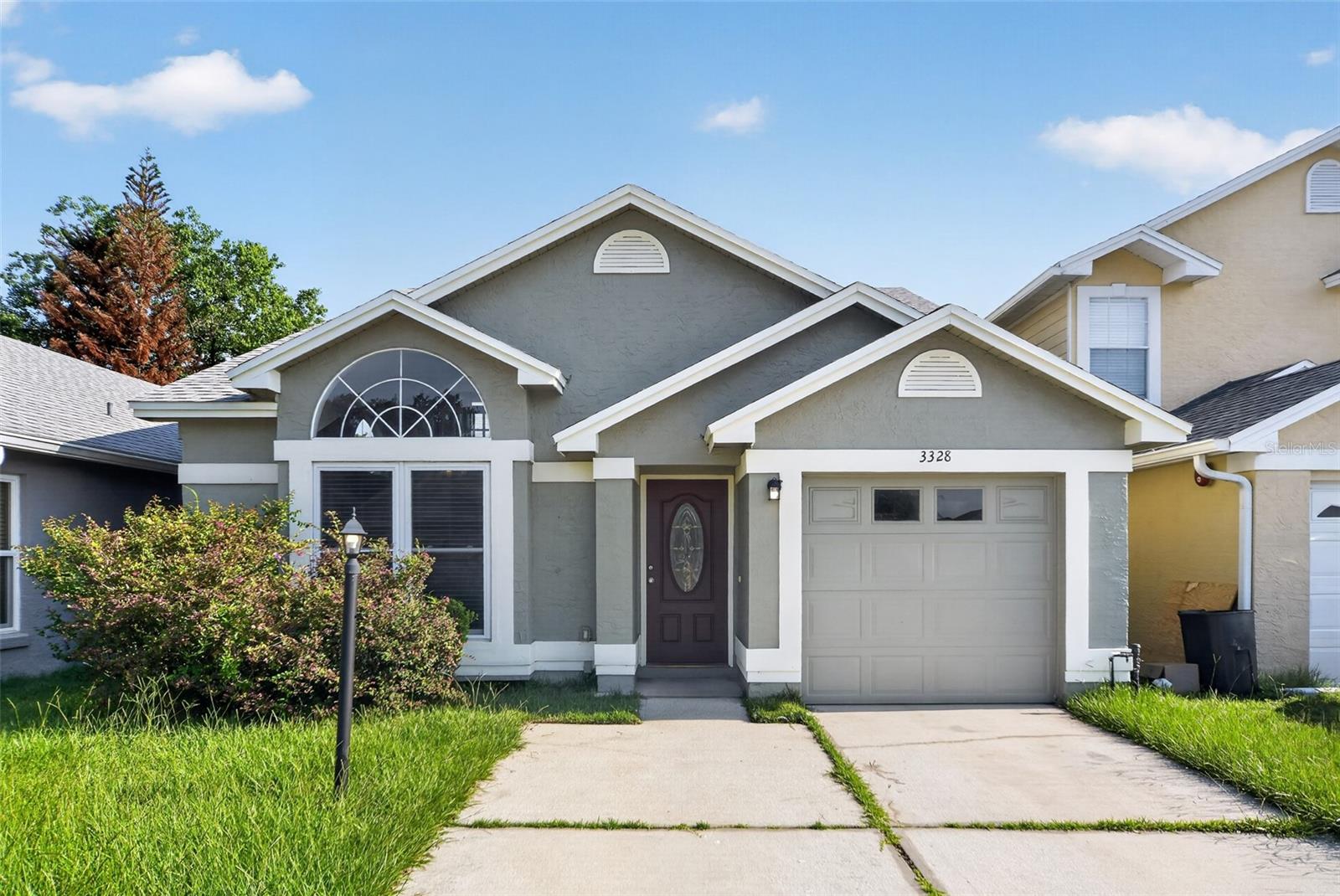 3328 Hamlet Loop, FL