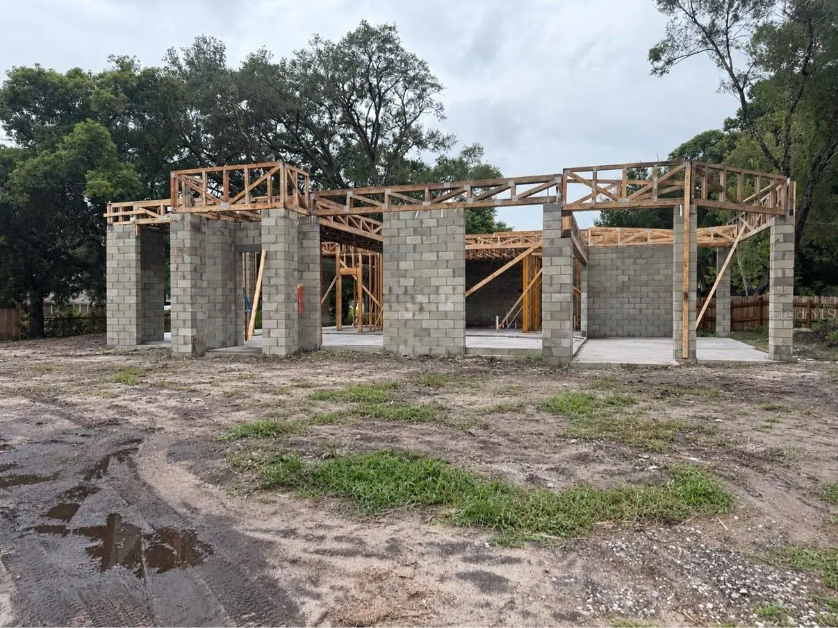 826 Garden Plaza, FL