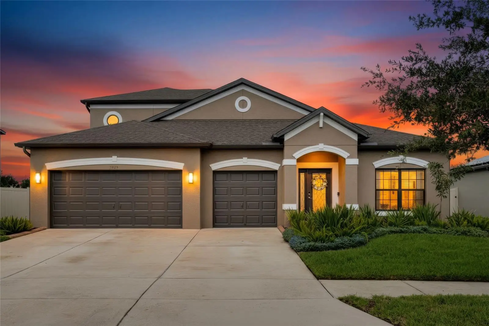 7903 Lago Mist Way, FL
