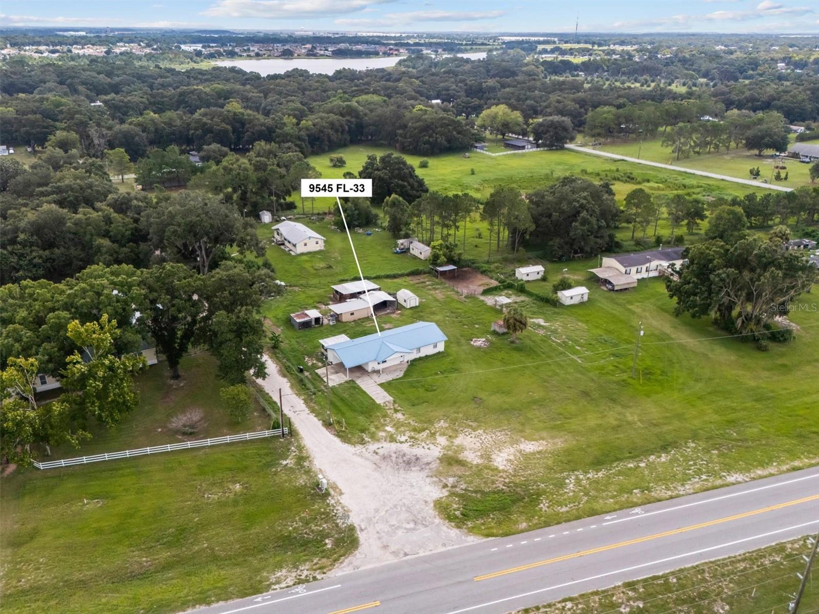 9545 State Road 33, FL