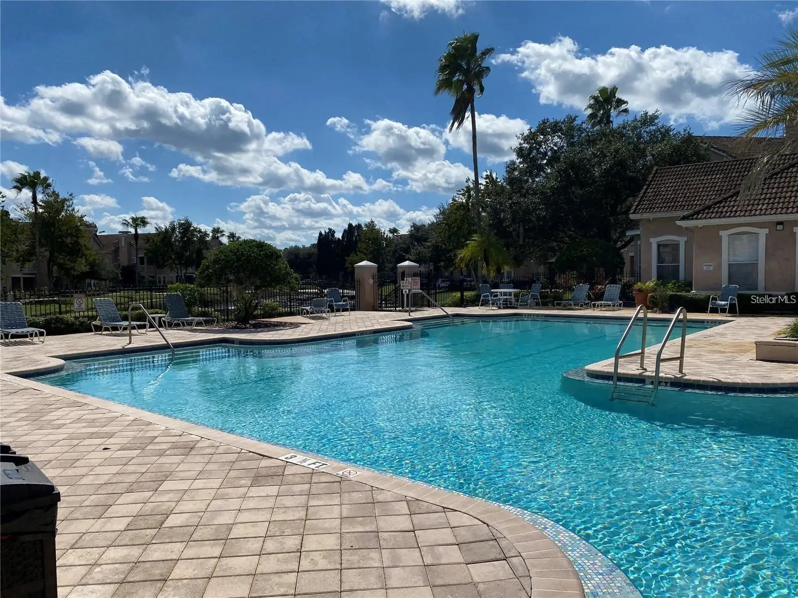 10519 Villa View Circle, FL