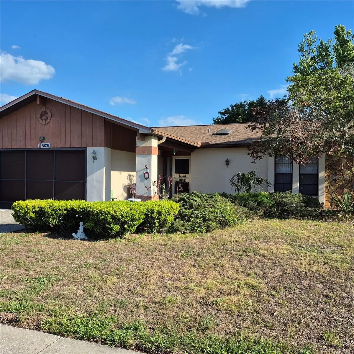 7828 Royal Stewart Drive, FL