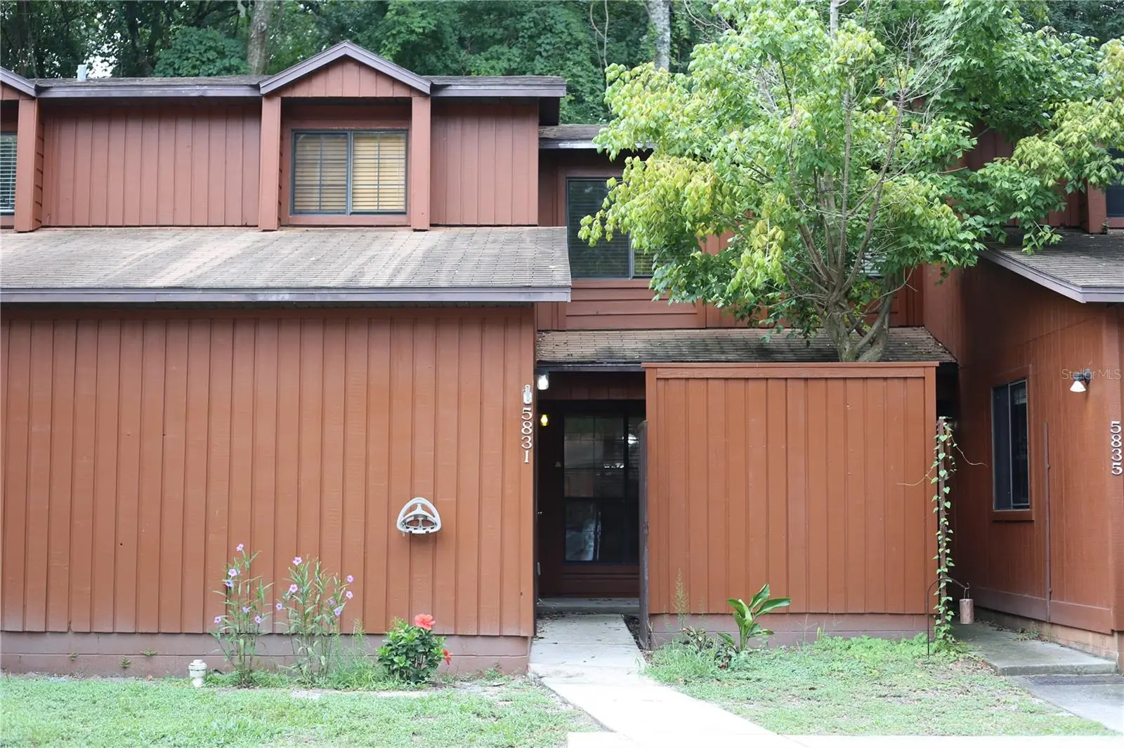 5831 9th Place, FL