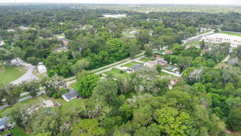 851 University Avenue, FL
