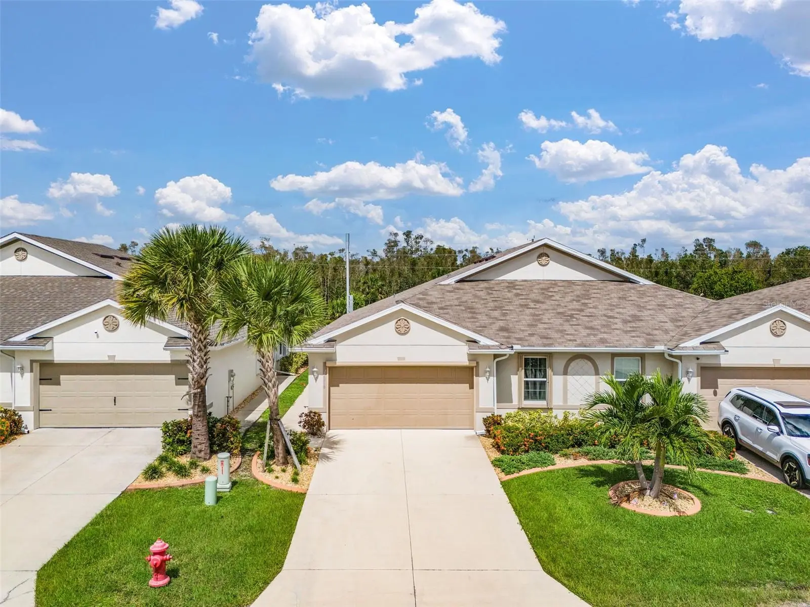 25016 Lenox Circle, FL