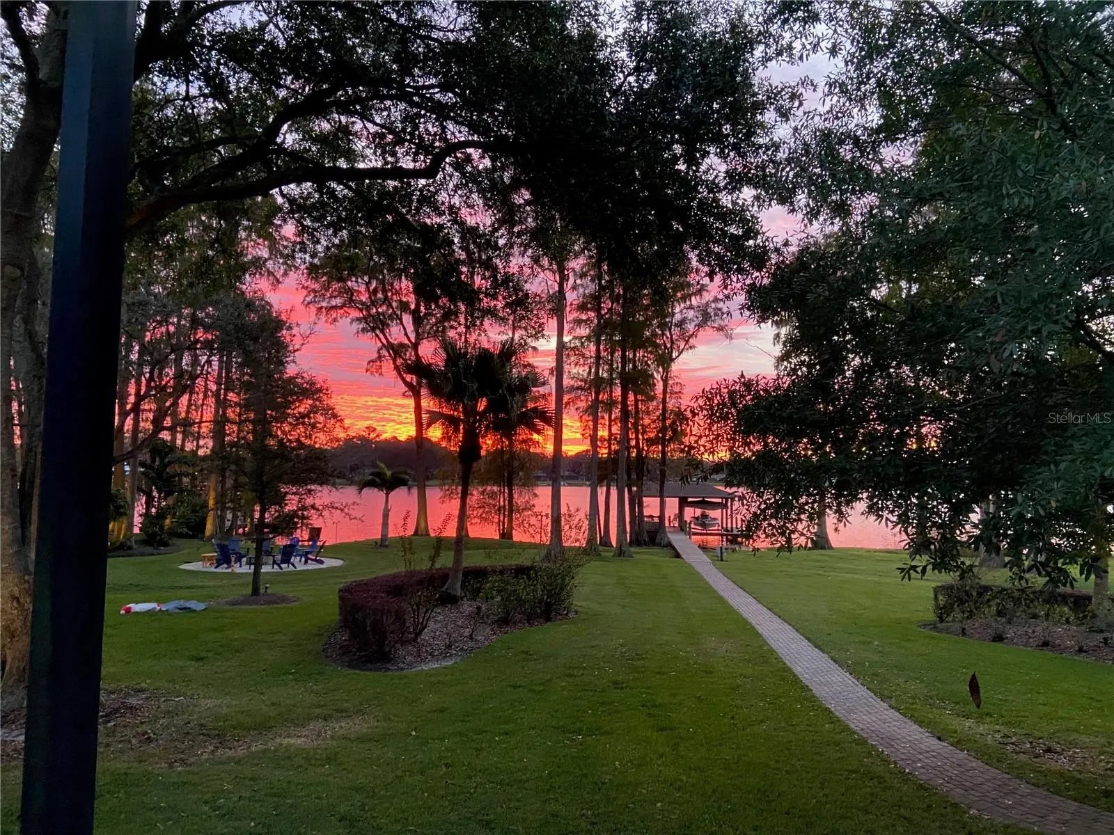 3704 Swans Landing Drive, FL