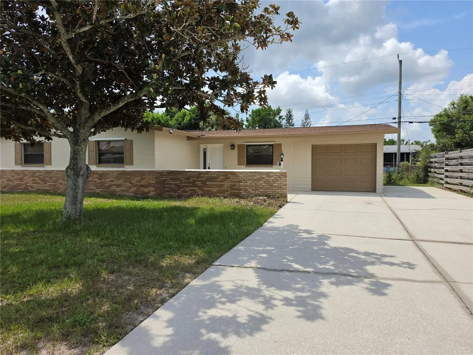 969 Elkcam Boulevard, FL