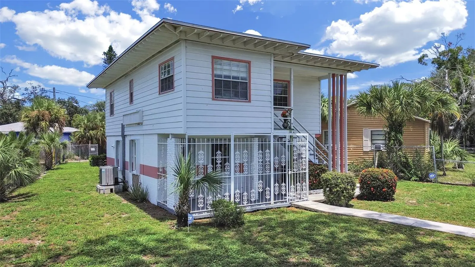 2371 7th Street, FL