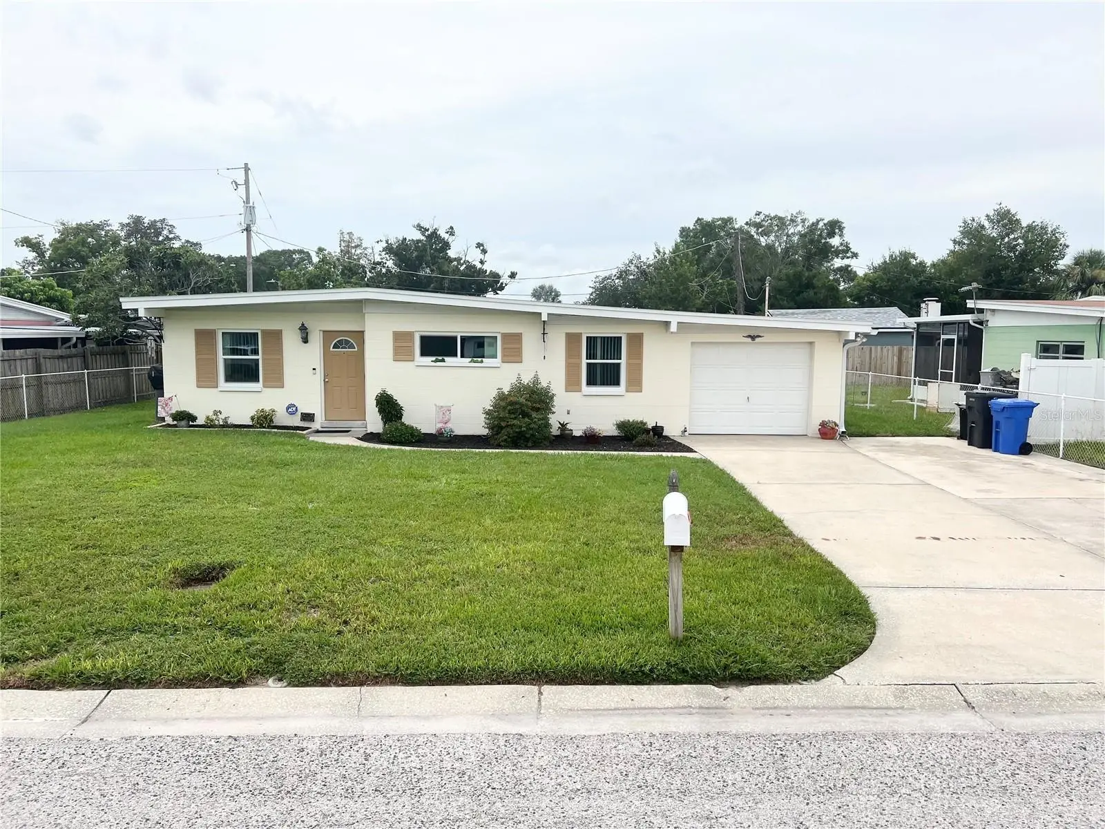 7812 Gomez Avenue, FL