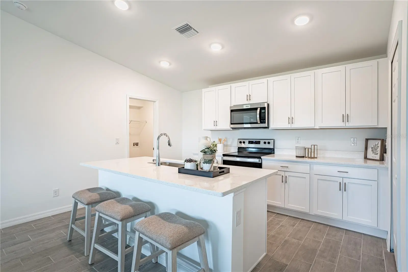 334 Kindred Boulevard, FL