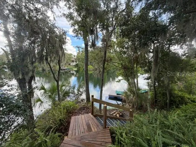 950 Lake Cove Trail, FL