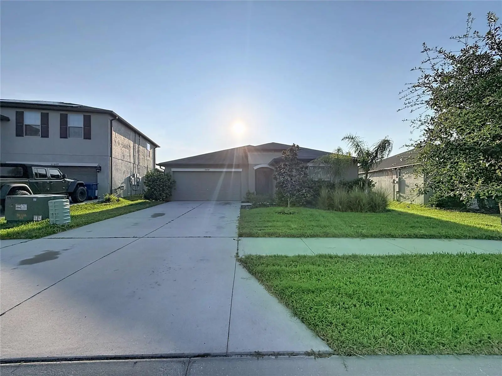 31857 Sun Kettle Loop, FL