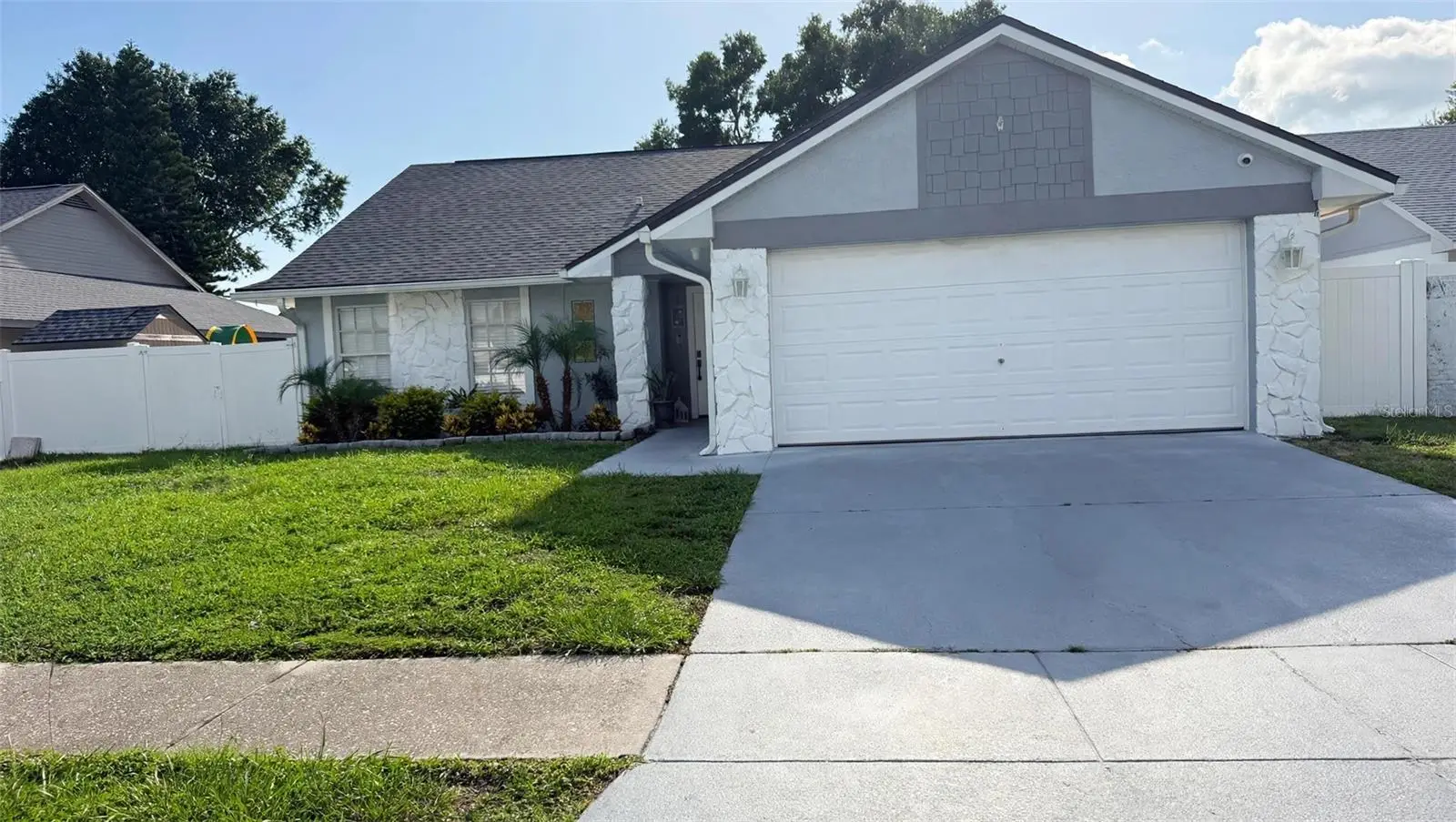7102 Hollowell Drive, FL
