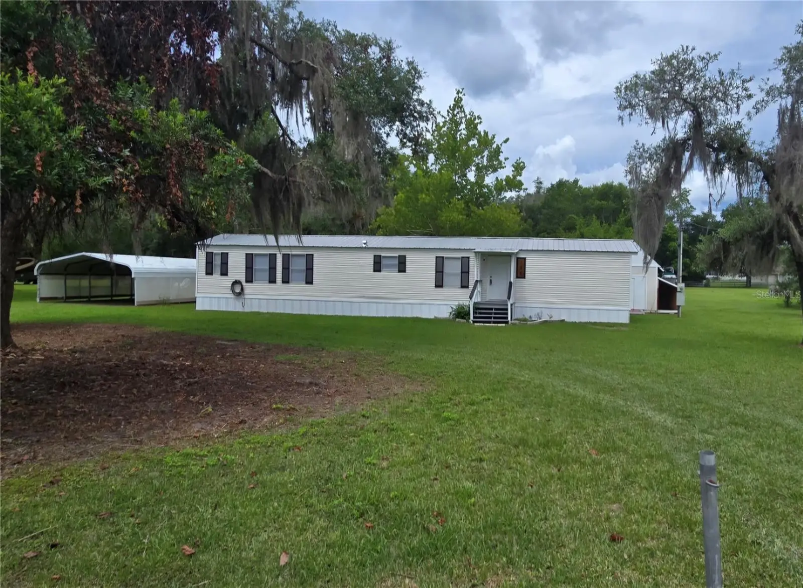 105 Canary Lane, FL