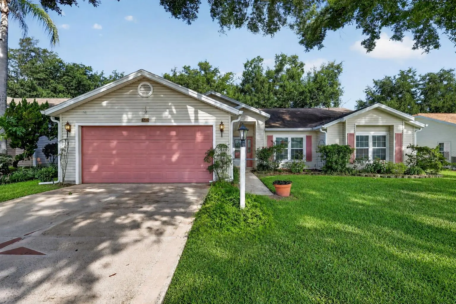 25333 River Crest Drive, FL