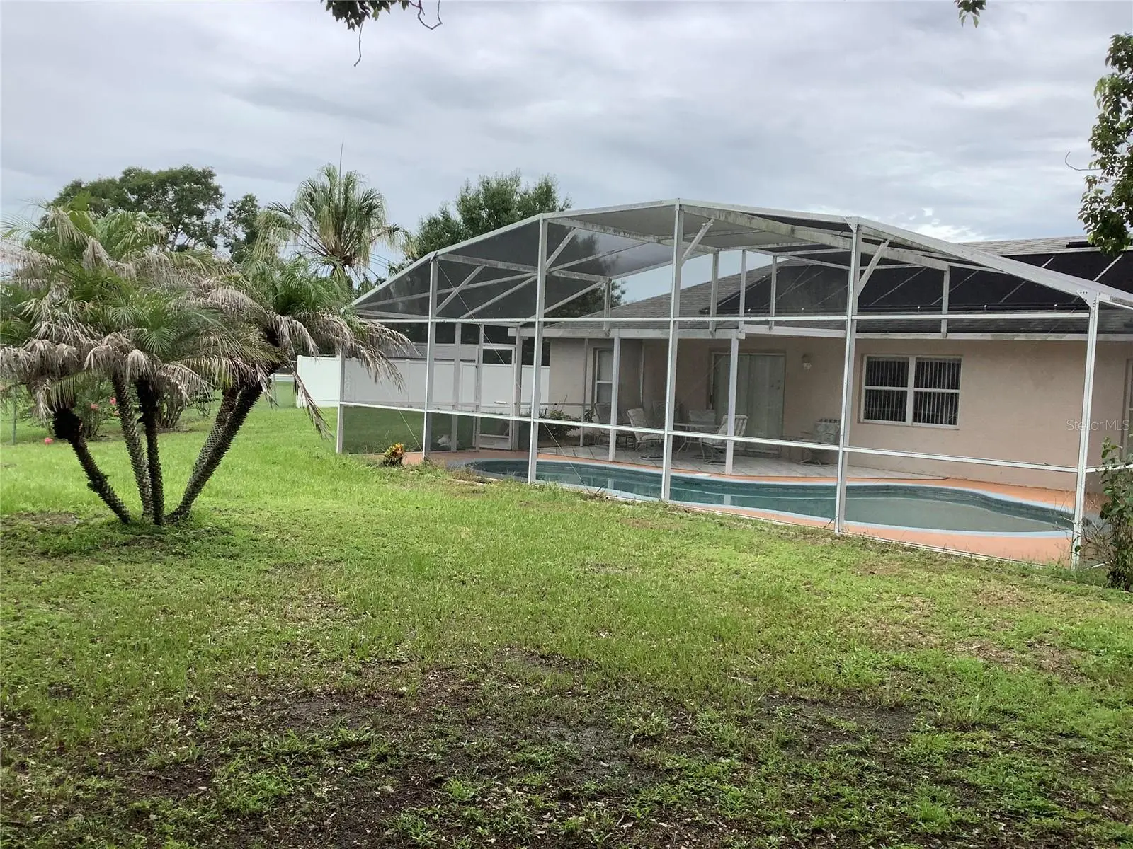 665 Stevelynn Circle, FL