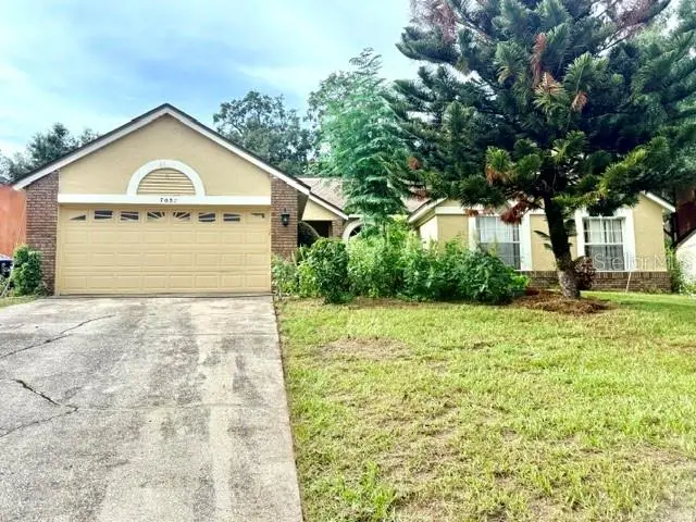 7037 Hiawassee Oak Drive, FL