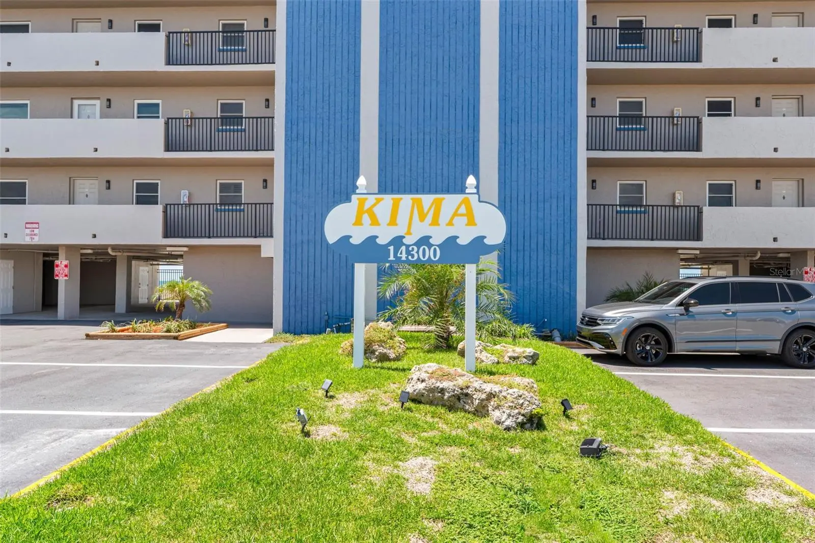 14300 Gulf Boulevard, FL