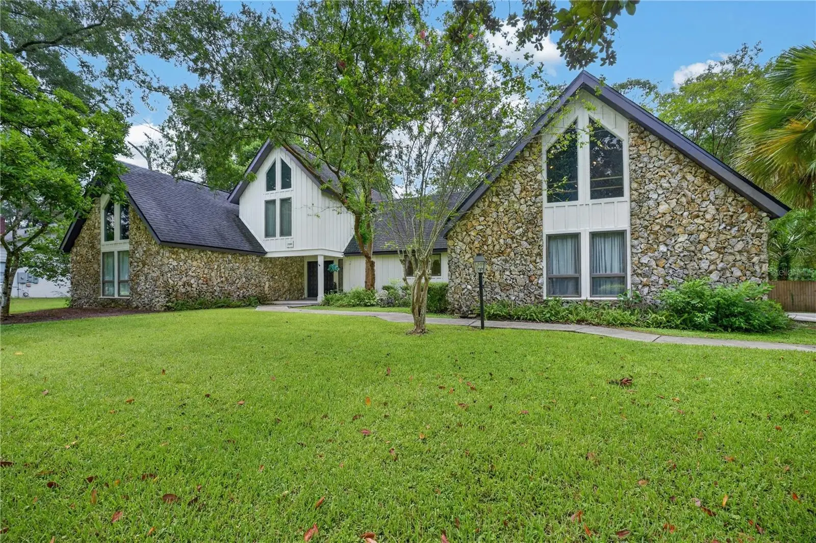 5360 1st Lane, FL