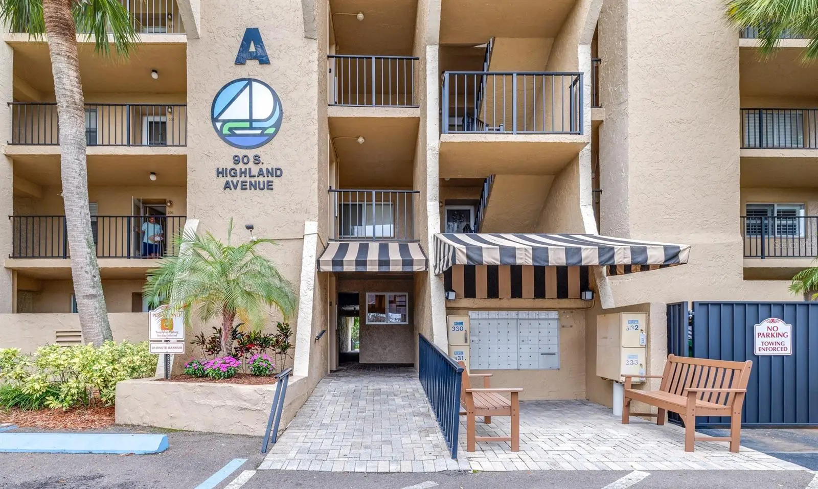 90 Highland Avenue, FL