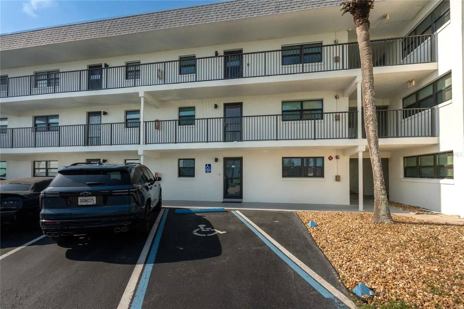 2100 Ocean Shore Boulevard, FL