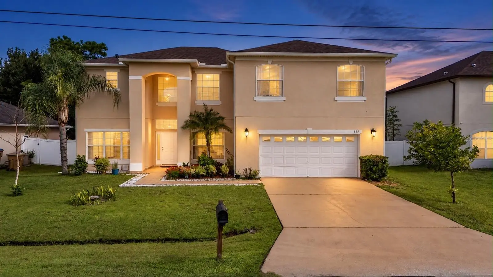 525 Viceroy Court, FL