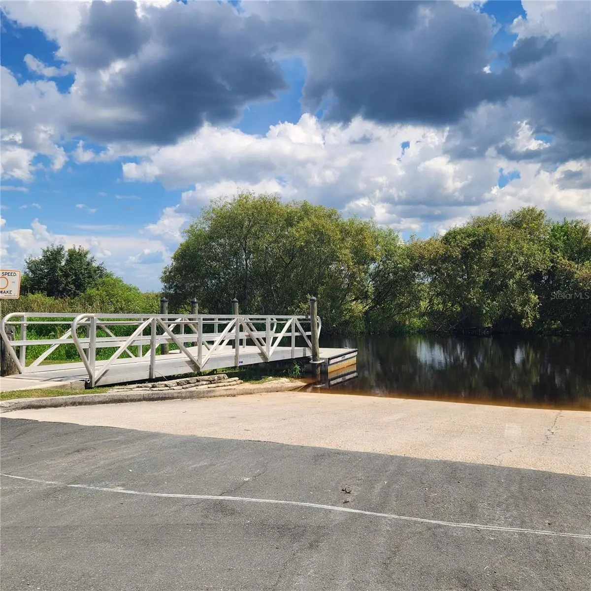 2805 Lake Tohopekaliga Boulevard, FL