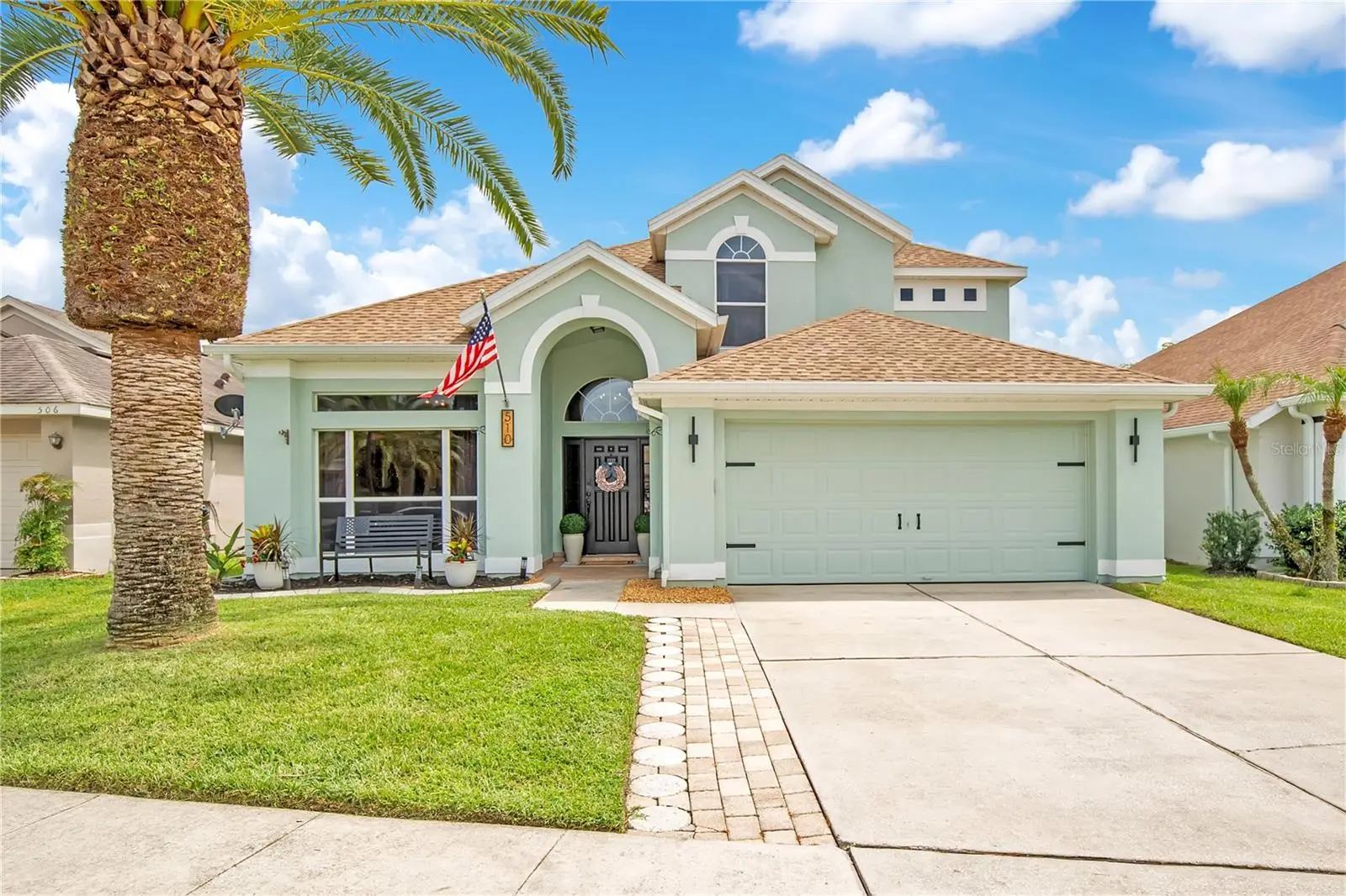 510 Hardwood Circle, FL