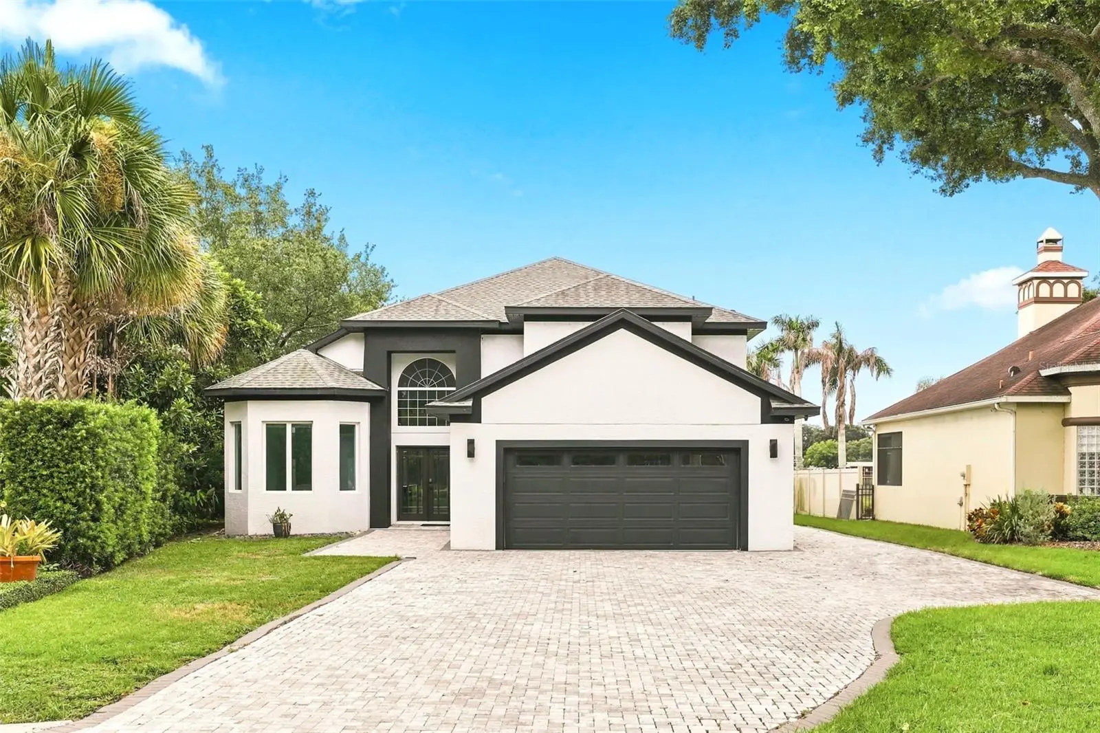 673 Lake Harbor Circle, FL