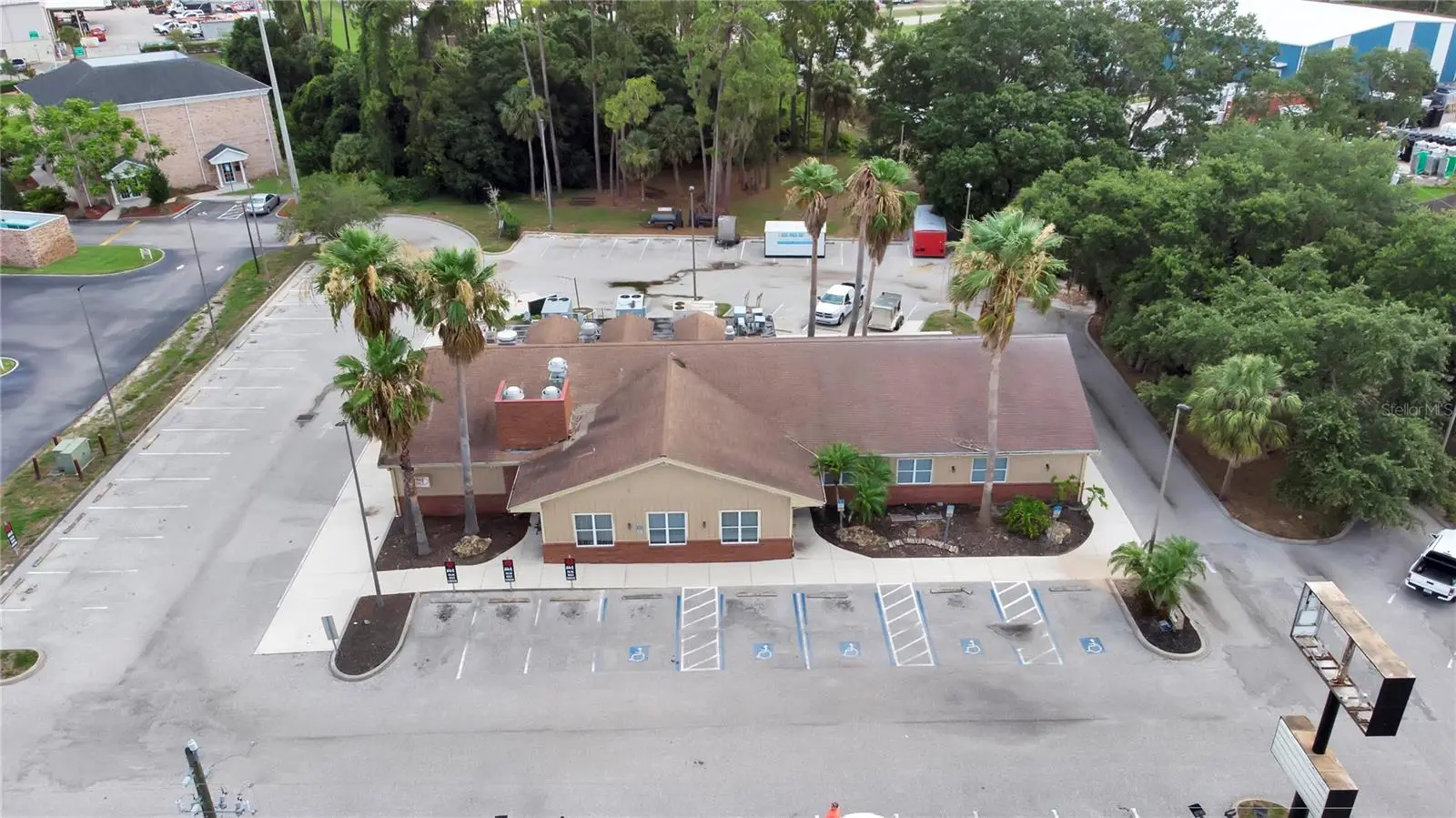 1152 Tamiami Trail, FL