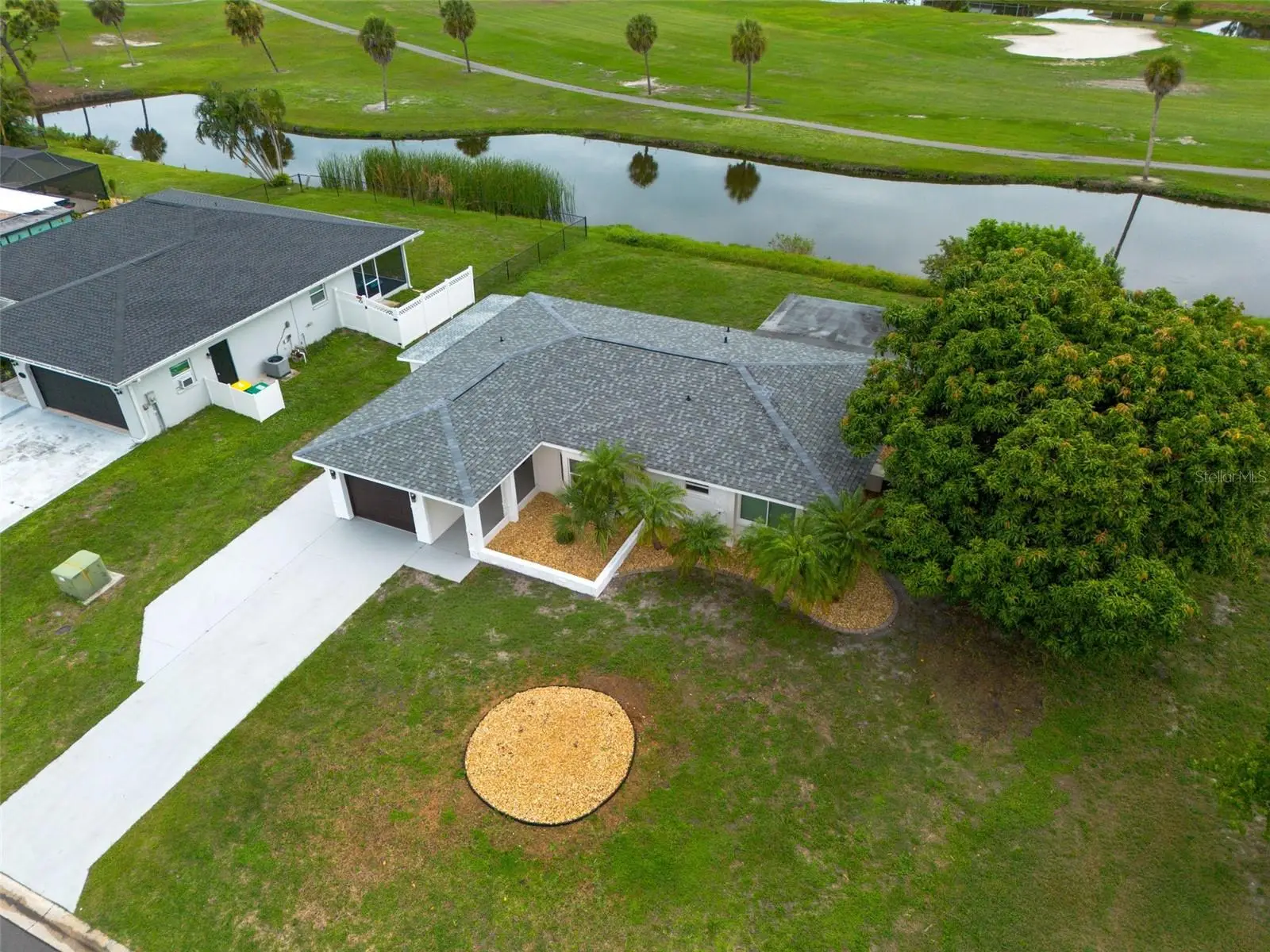 30 Oakland Hills Court, FL