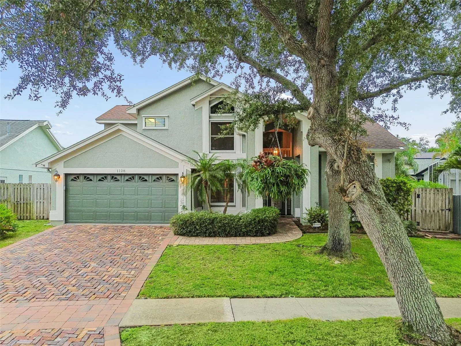 1128 Mainsail Drive, FL