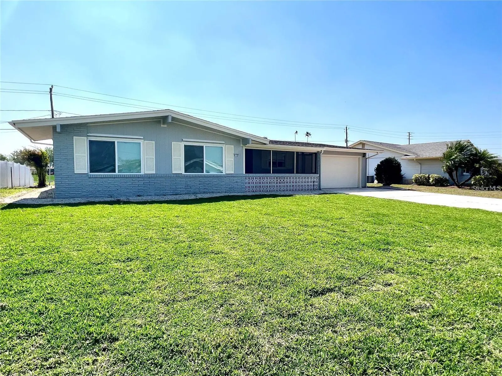 912 La Jolla Avenue, FL