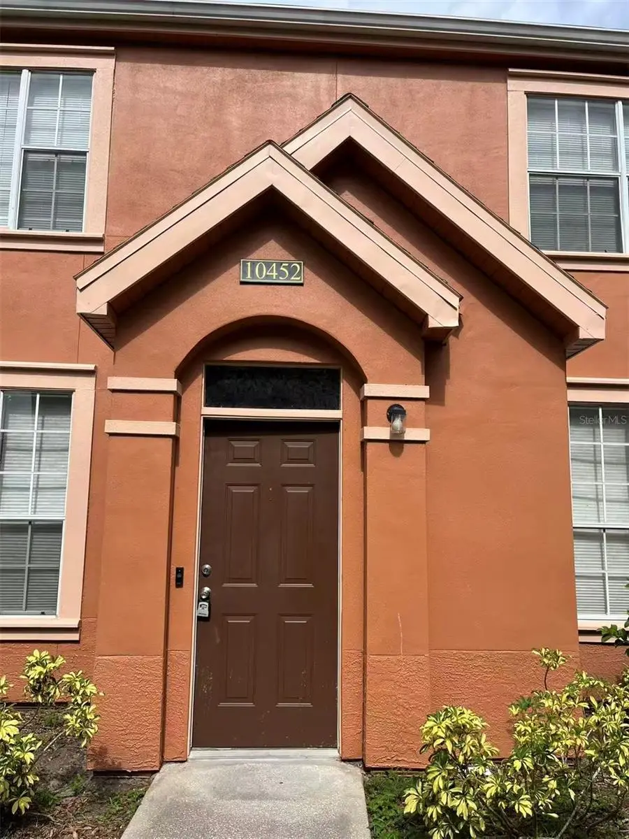 TAMPA, FL