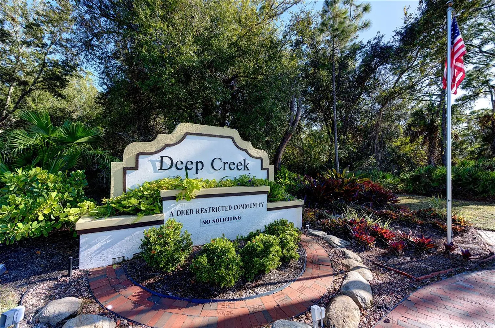 317 Salvador Drive, FL