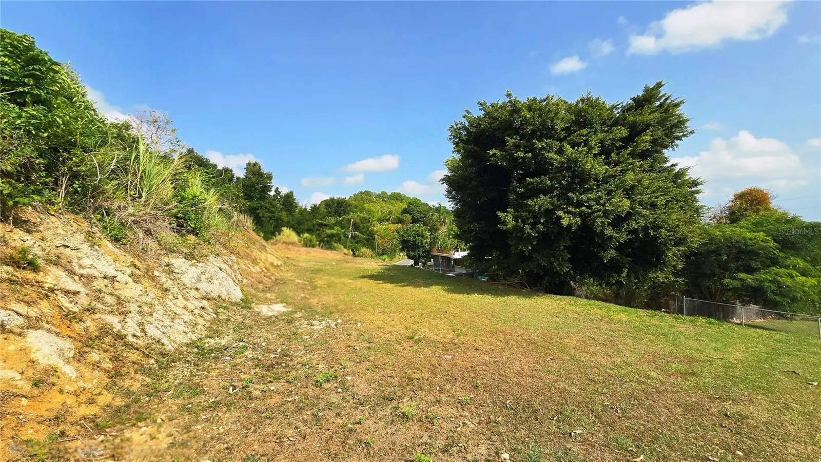 820 St. Sector Marzan RíO Lajas, PR