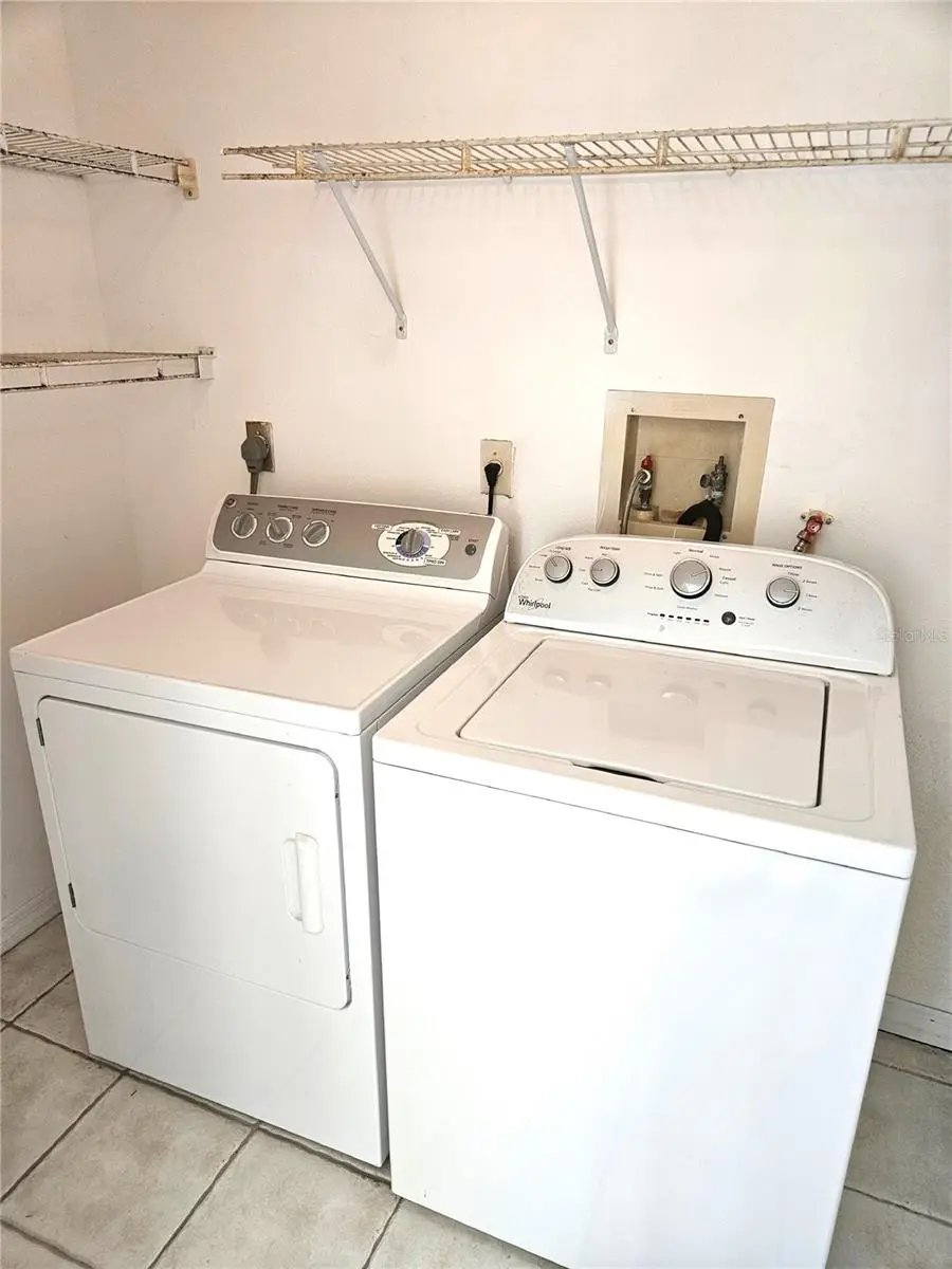 418 Cerromar Court, FL