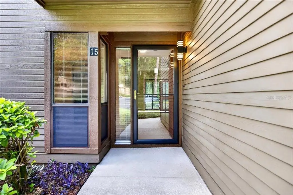 15 Sherbury Court, FL