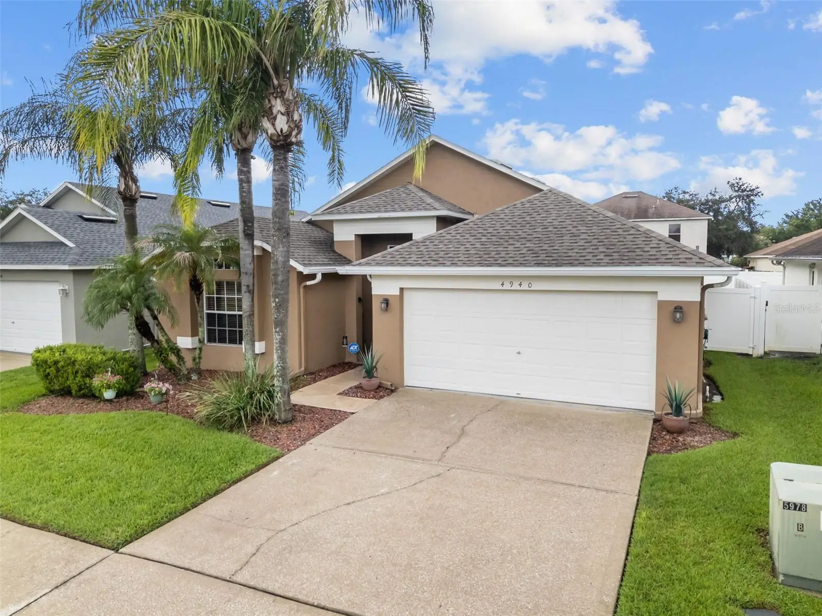 4940 Hidden Hills Lane, FL