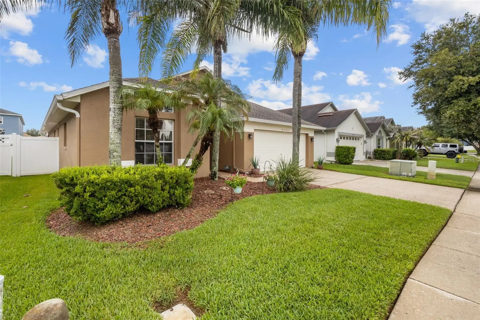 4940 Hidden Hills Lane, FL
