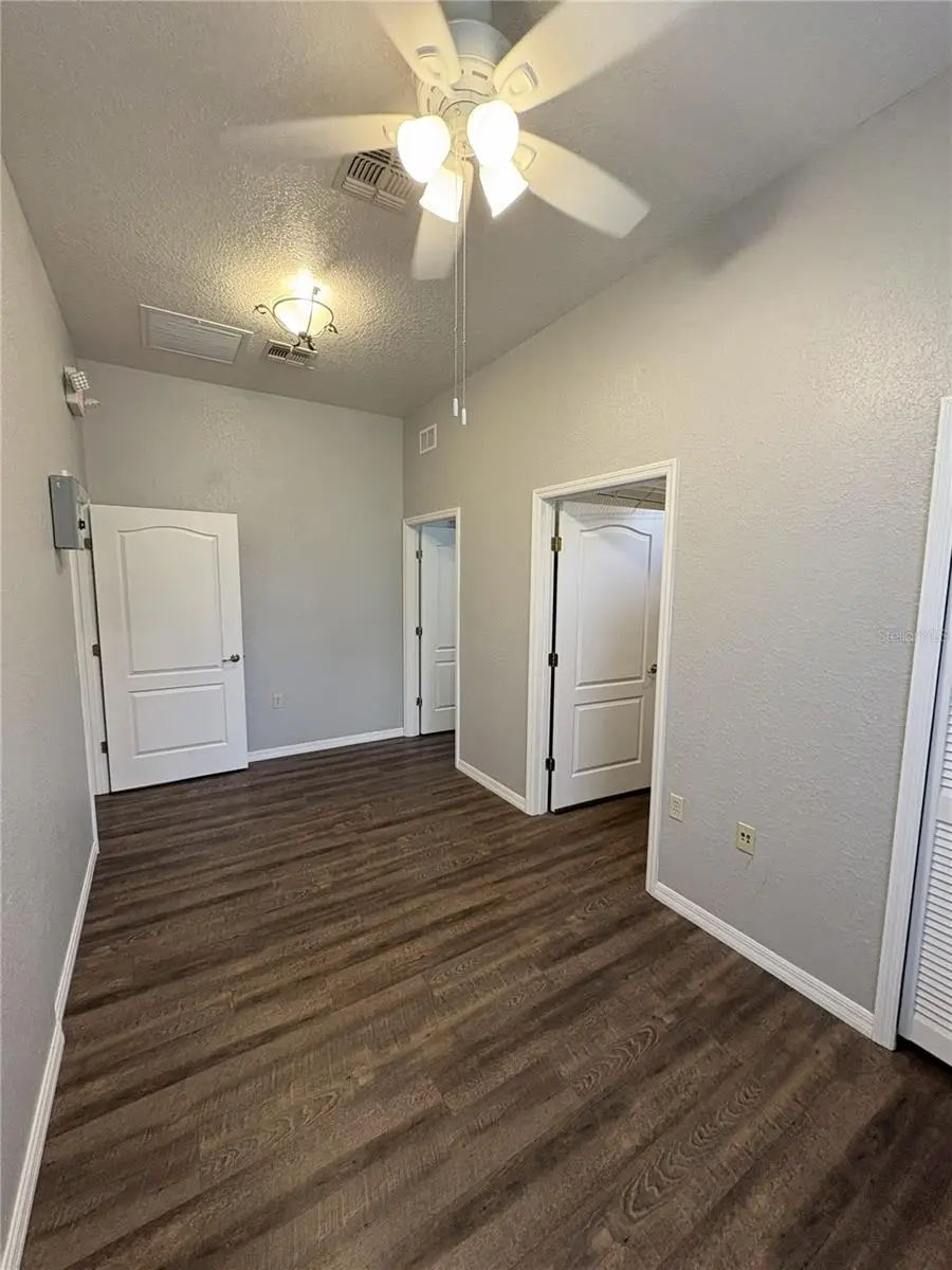 1701 42nd Avenue, FL