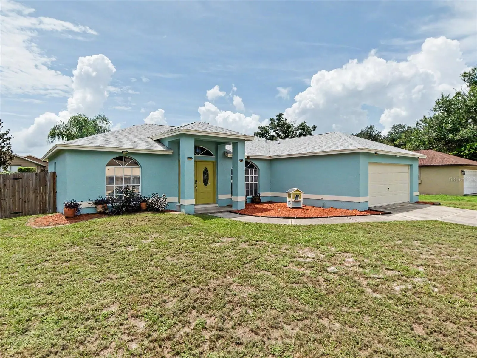 23513 Bellaire Loop, FL