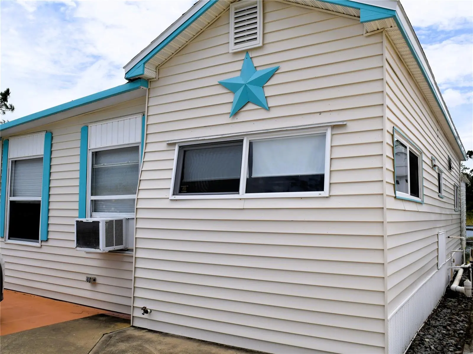 79 Eagle Point, FL