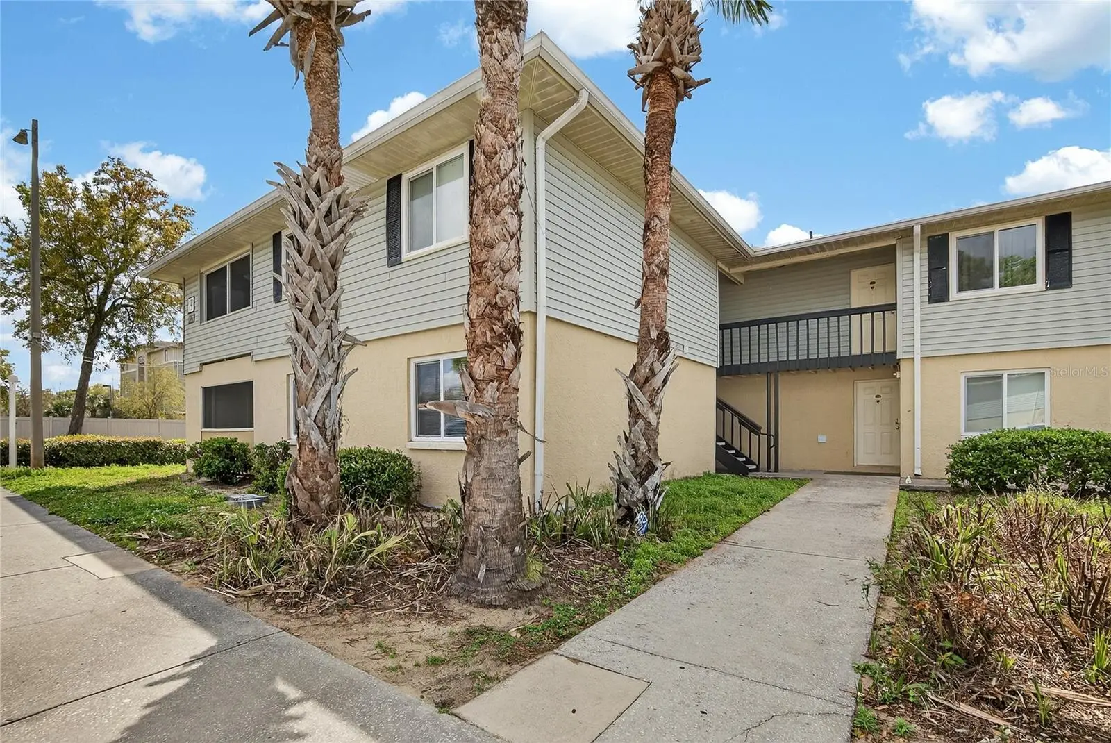 202 Red Maple Place, FL