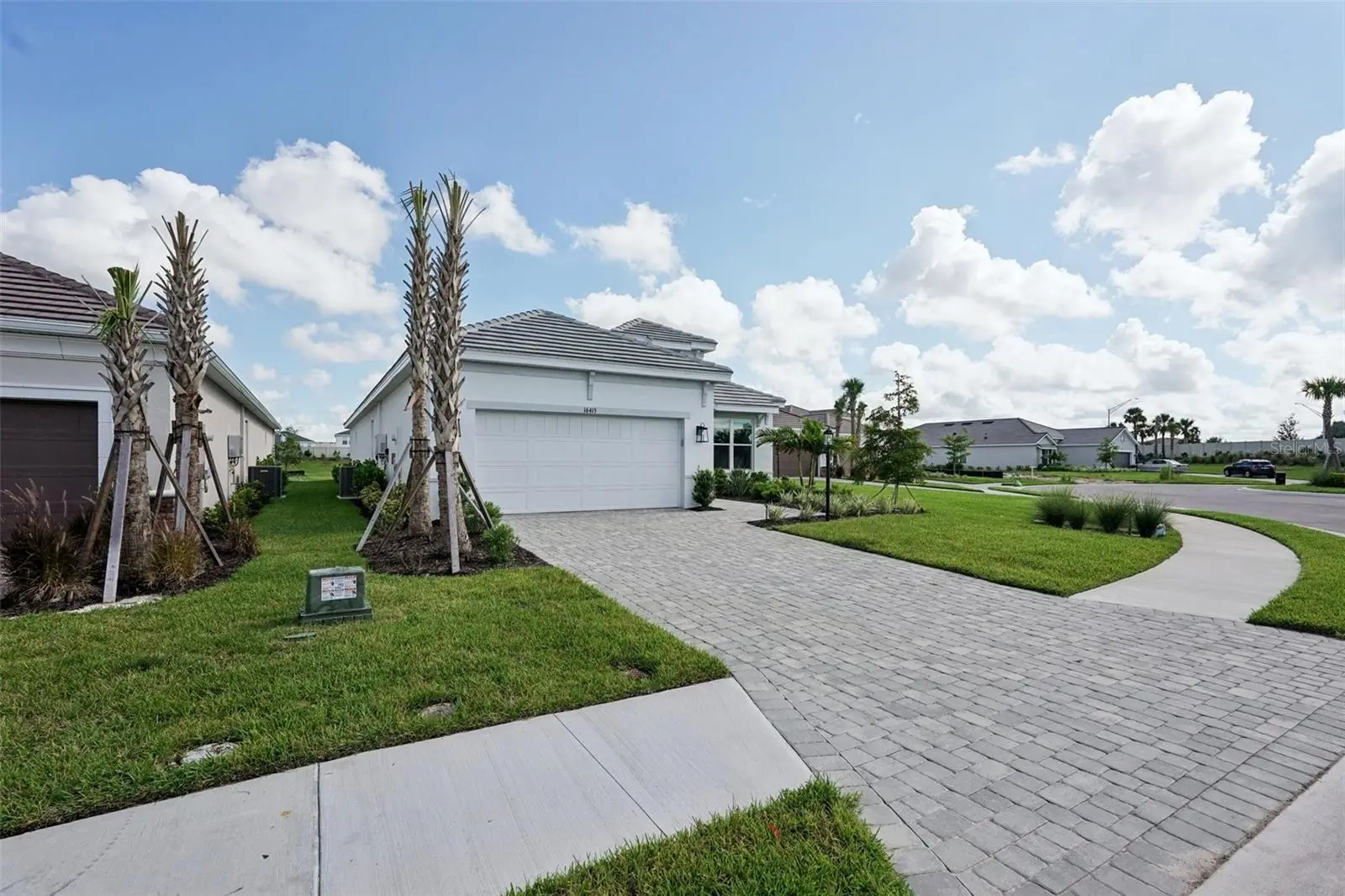 16415 Isola Place, FL