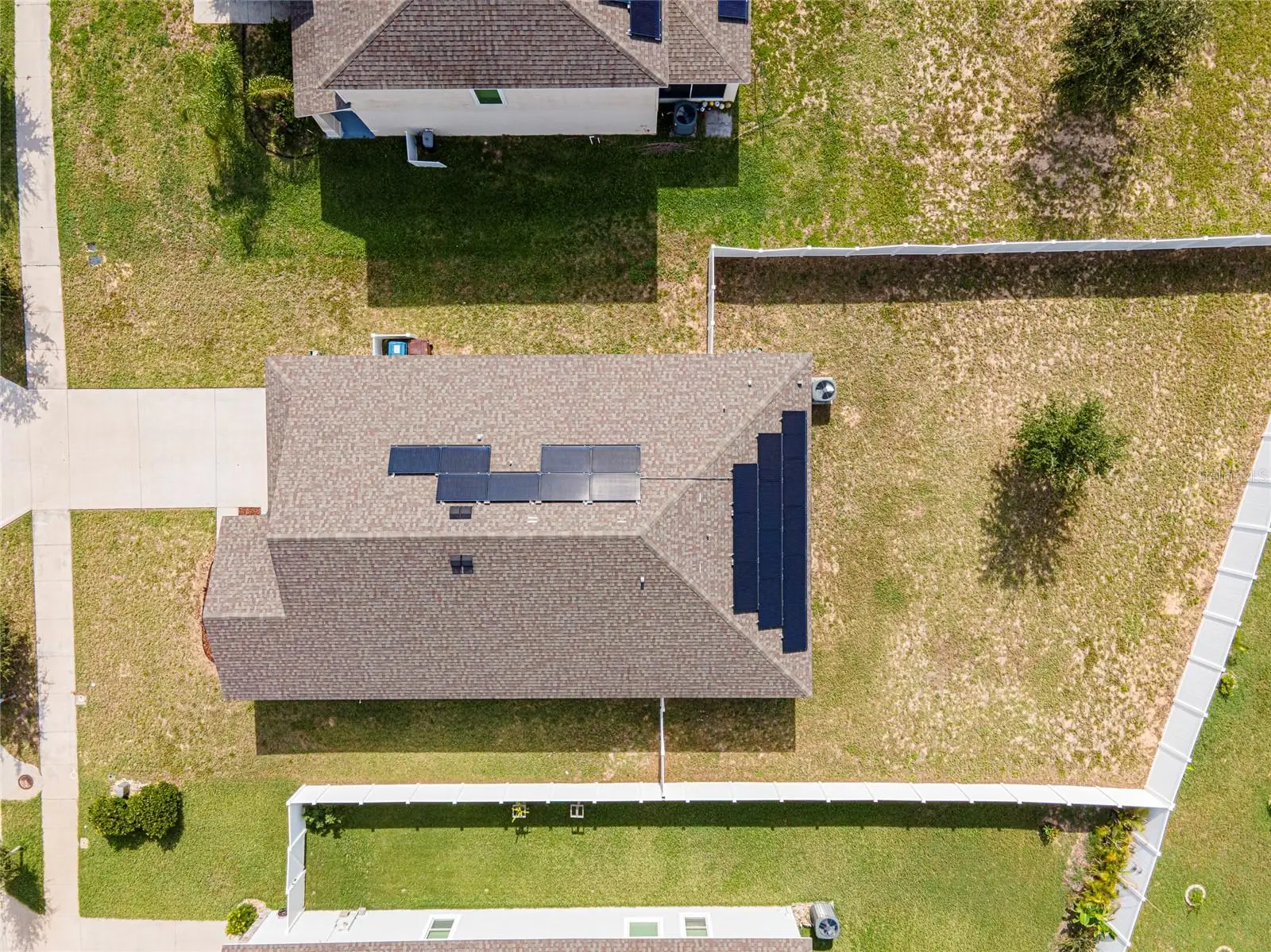 352 Briarbrook Lane, FL